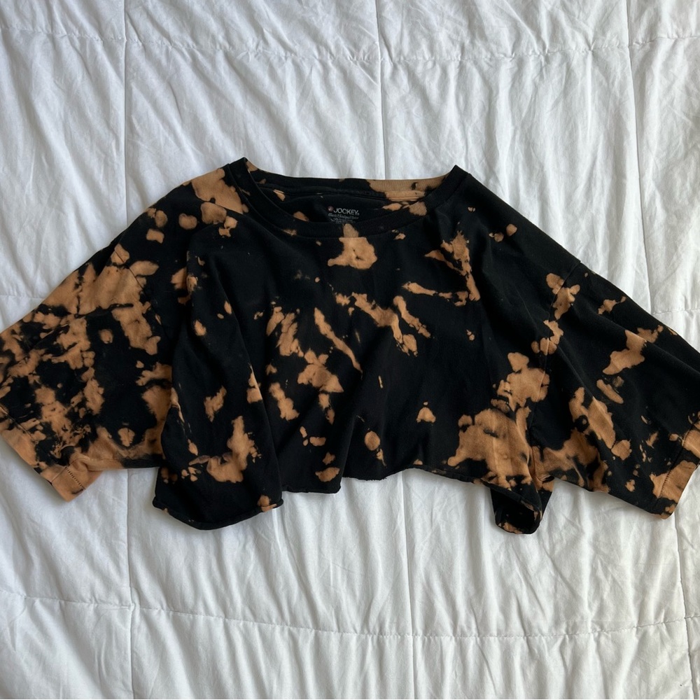 Bleach dye black oversized crop tee